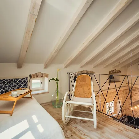 Stunning In With Wifi