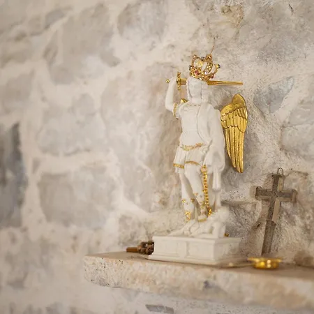 Stunning In With Wifi